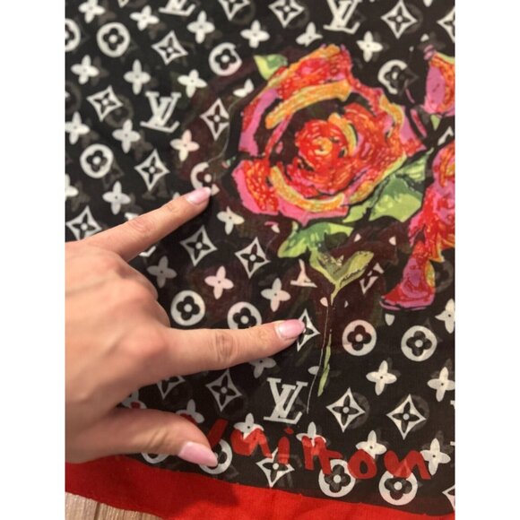 Louis Vuitton Rose Graffiti Scarf Monogram Red Black Spellout All Over Pattern - Picture 3 of 4